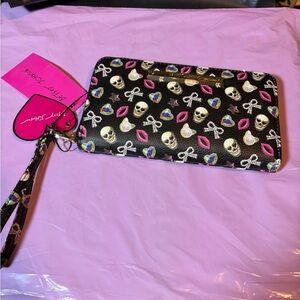 Betsey Johnson Black Wristlet with Skull and Lip Design